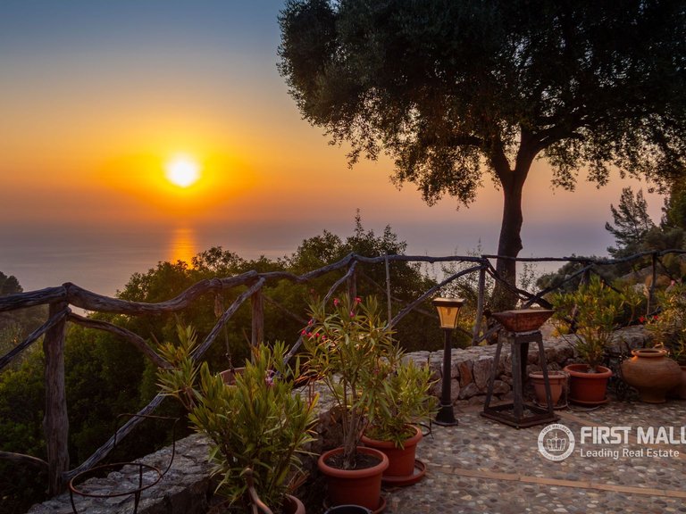 Villa for Rent in Estellencs, Balearic Islands 9