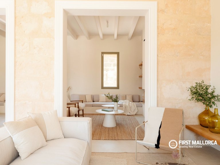 Town House for Sale in Ariany, Balearic Islands 14