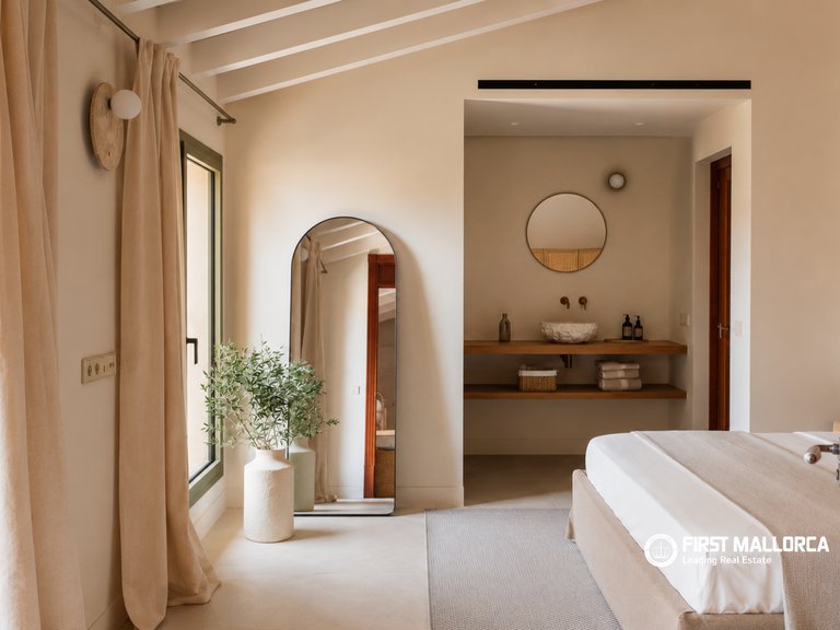 Town House for Sale in Ariany, Balearic Islands 16