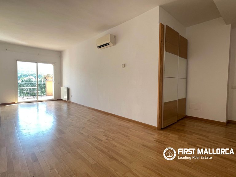 Apartment for Sale in Sóller, Balearic Islands 2