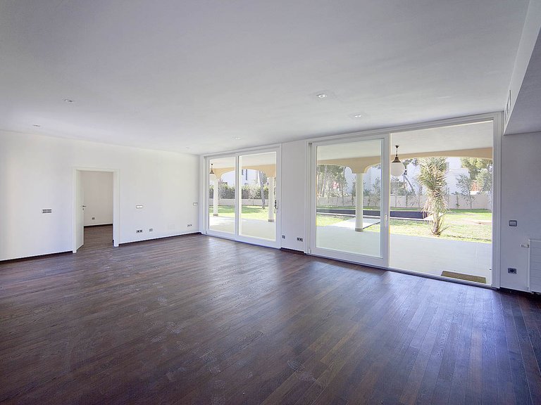 Villa for Sale in Sol De Mallorca, Balearic Islands 2