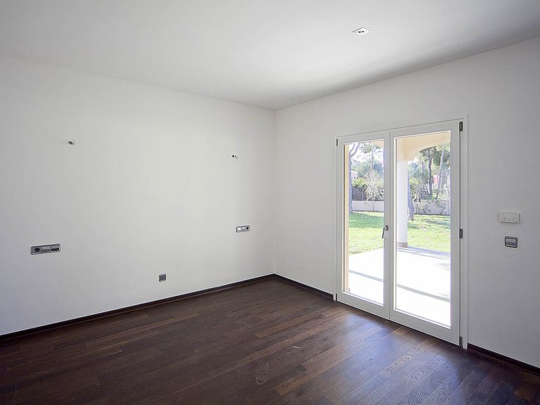 Villa for Sale in Sol De Mallorca, Balearic Islands 9