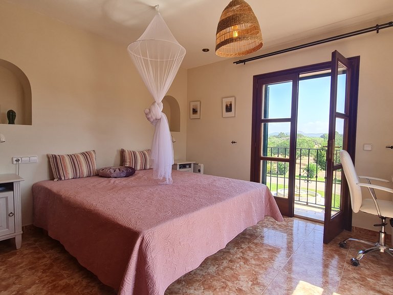 Country House for Rent in Algaida, Balearic Islands 10