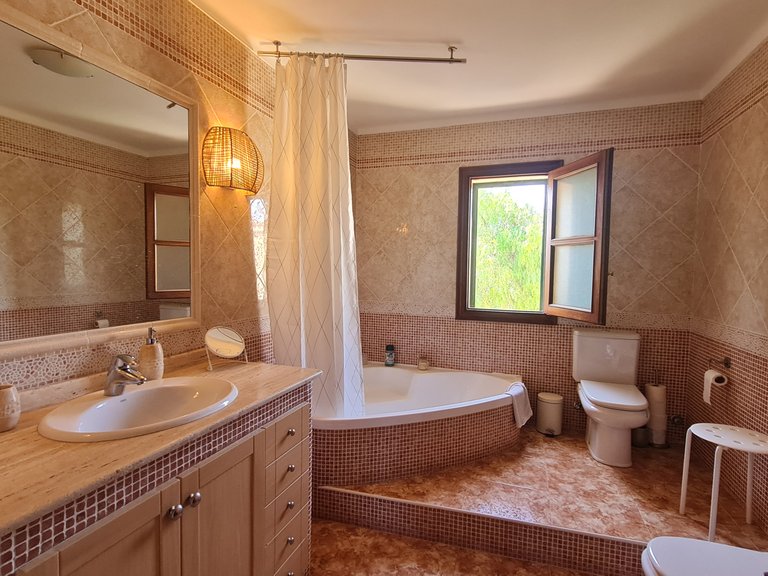 Country House for Rent in Algaida, Balearic Islands 17