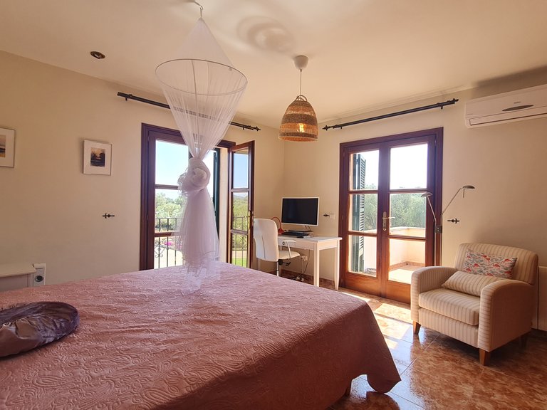 Country House for Rent in Algaida, Balearic Islands 9