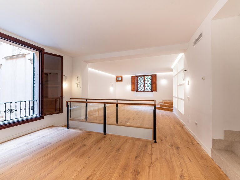 Apartment for Sale in Palma Old Town, Balearic Islands 3