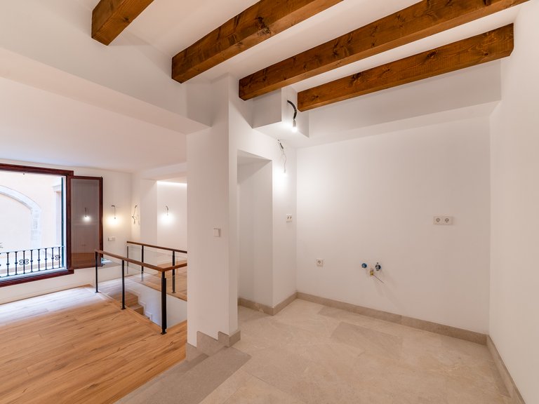 Apartment for Sale in Palma Old Town, Balearic Islands 10