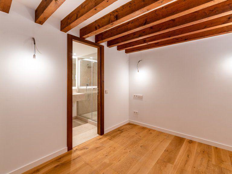 Apartment for Sale in Palma Old Town, Balearic Islands 4