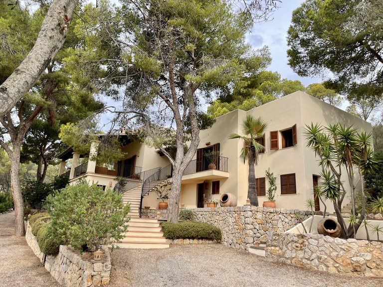 Villa for Sale in Puerto De Andratx, Balearic Islands 2