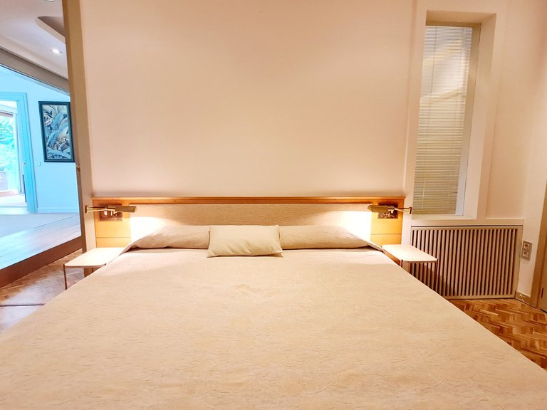 Apartment for Rent in Paseo Marítimo, Balearic Islands 20