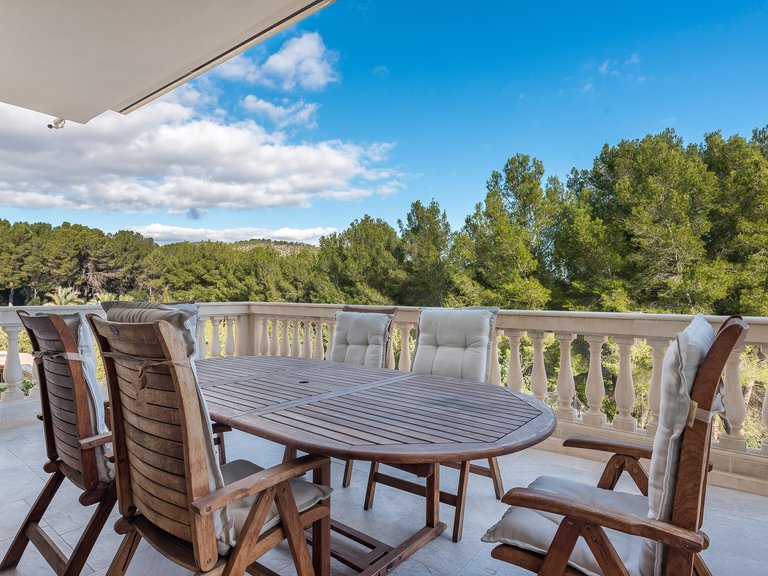Villa for Rent in Son Vida, Balearic Islands 7