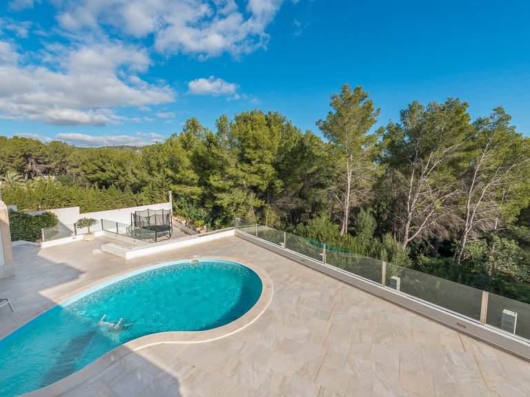 Villa for Rent in Son Vida, Balearic Islands 20
