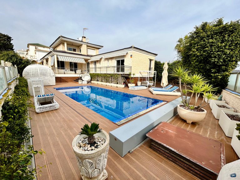 Villa for Sale in Costa Blanca Torrevieja, Alicante 13