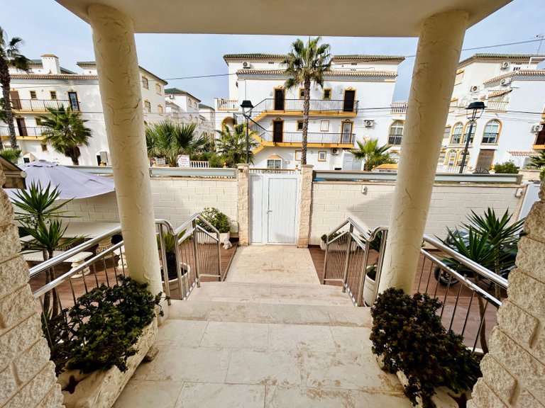 Villa for Sale in Costa Blanca Torrevieja, Alicante 21