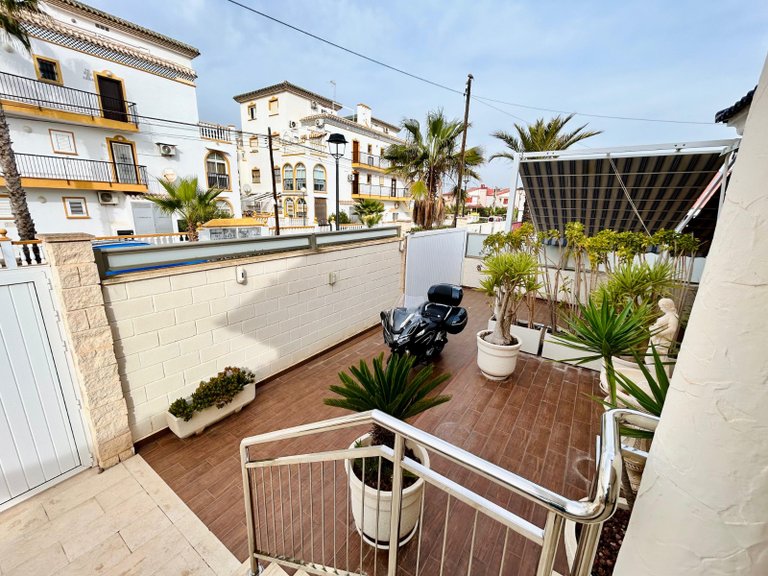 Villa for Sale in Costa Blanca Torrevieja, Alicante 5