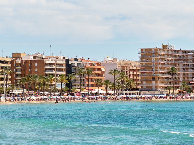 Town House for Sale in Centro, Torrevieja, Alicante 37