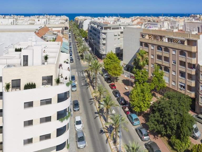 Penthouse for Sale in Centro, Torrevieja, Alicante 13