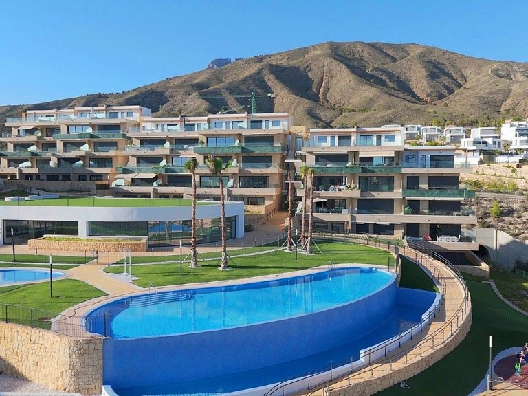 Town House for Sale in Finestrat, Alicante 2