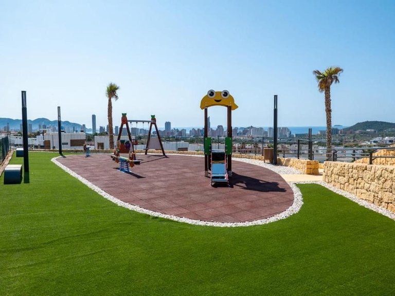 Town House for Sale in Finestrat, Alicante 5
