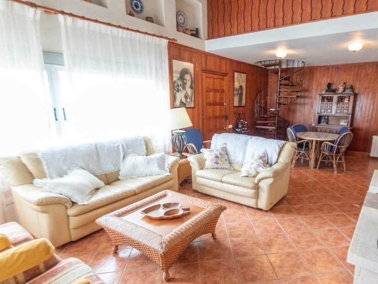 Villa for Sale in Guardamar Playa, Guardamar Del Segura, Alicante 19