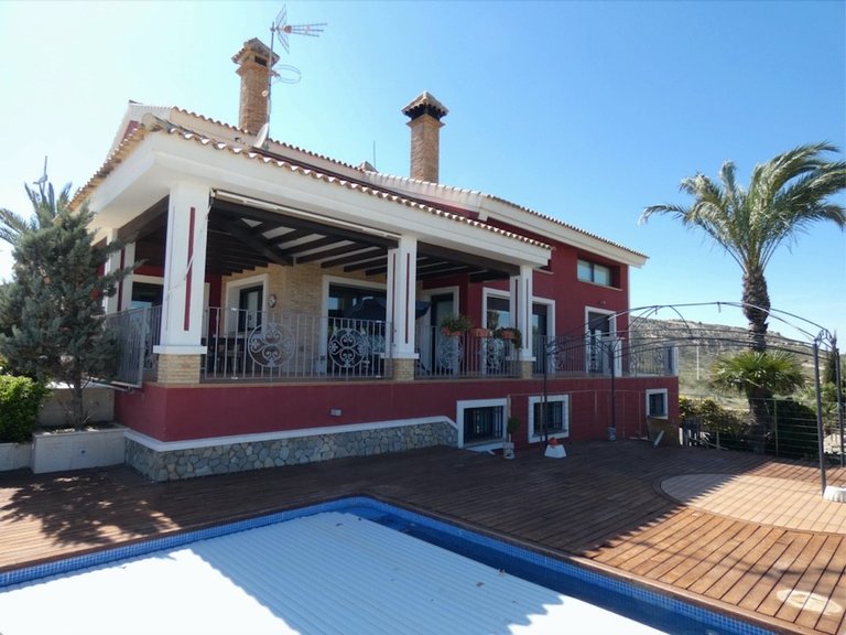 Villa for Sale in Algorfa, Alicante 3
