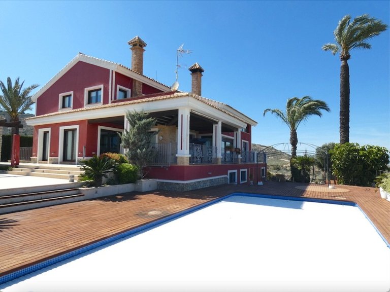 Villa for Sale in Algorfa, Alicante 1