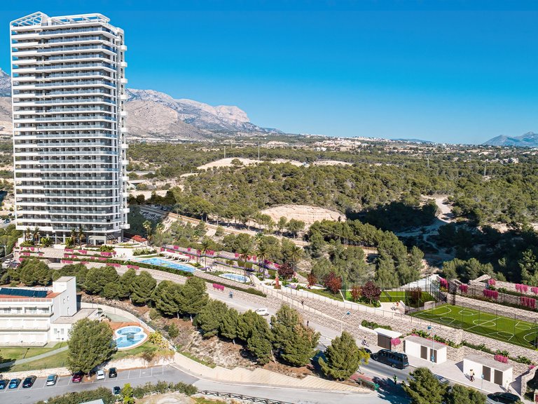 Apartment for Sale in Zona de Poniente, Benidorm, Alicante 3