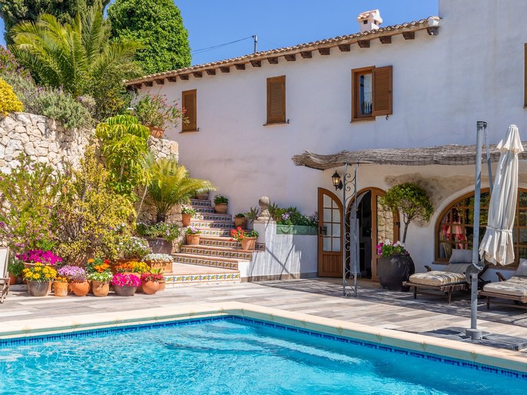 Villa for Sale in Teulada, Alicante 1
