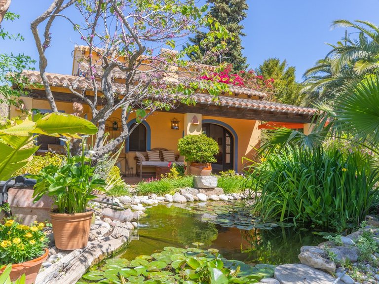 Villa for Sale in Teulada, Alicante 5