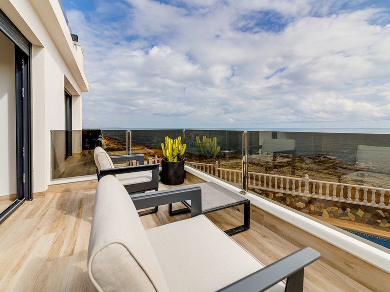 Villa for Sale in Torrelamata - La Mata, Torrevieja, Alicante 44