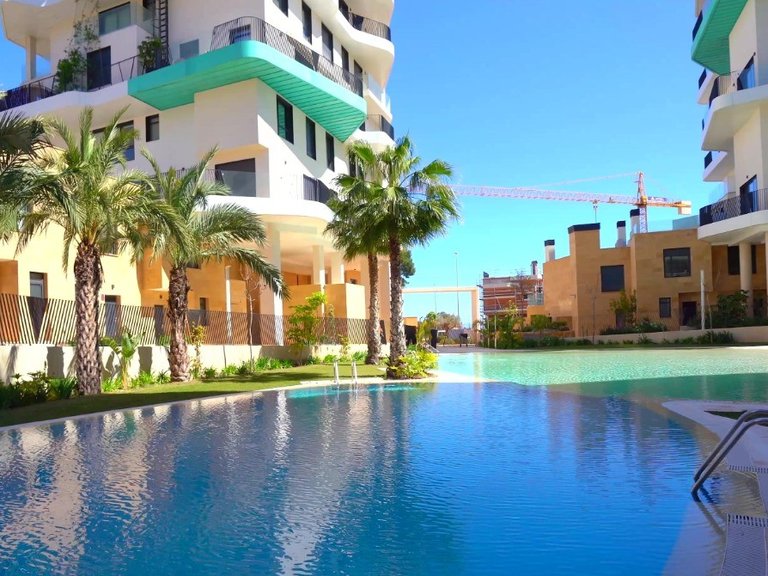 Apartment for Sale in Villajoyosa, Alicante 48