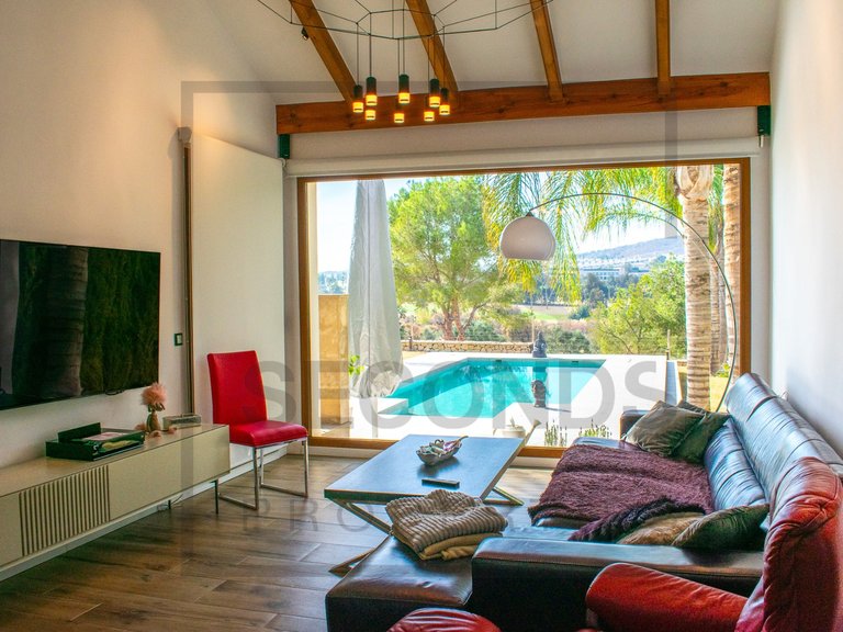 Villa for Sale in La Finca Golf Resort, Algorfa, Alicante 8