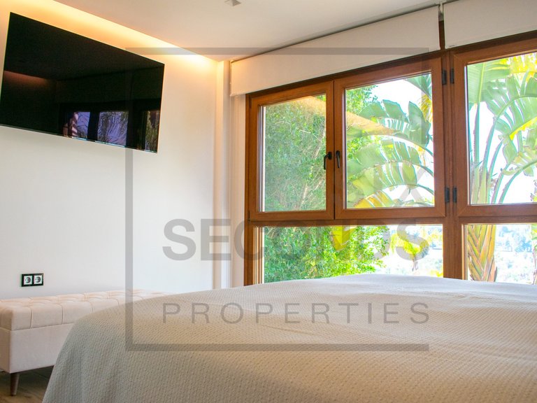 Villa for Sale in La Finca Golf Resort, Algorfa, Alicante 28