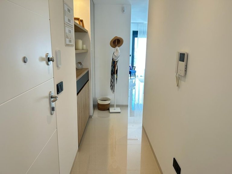 Penthouse for Sale in Guardamar Playa, Guardamar Del Segura, Alicante 8
