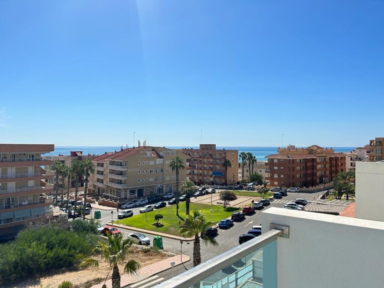 Penthouse for Sale in Guardamar Playa, Guardamar Del Segura, Alicante 21