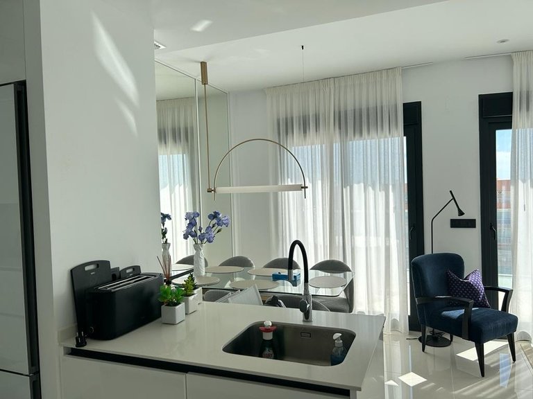 Penthouse for Sale in Guardamar Playa, Guardamar Del Segura, Alicante 3
