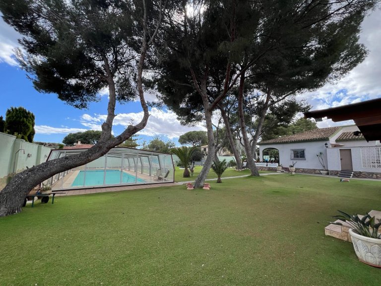 Villa for Sale in Campoamor, Orihuela Costa, Alicante 39