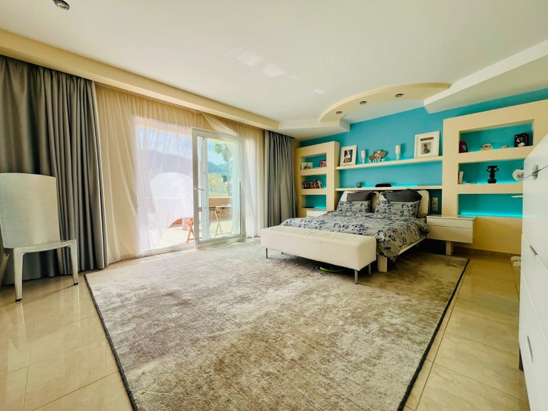 Villa for Sale in Benidorm, Alicante 9