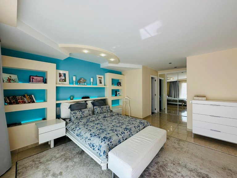 Villa for Sale in Benidorm, Alicante 10