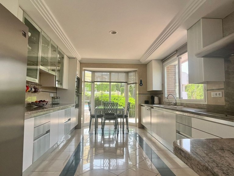 Villa for Sale in Benidorm, Alicante 6