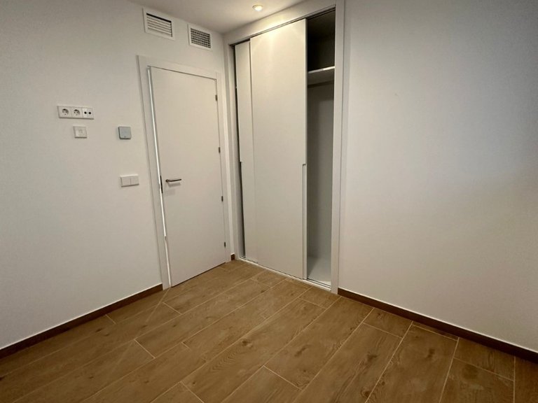 Apartment for Sale in Villajoyosa, Alicante 44