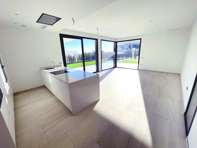 Villa for Sale in Sierra Cortina, Finestrat, Alicante 10