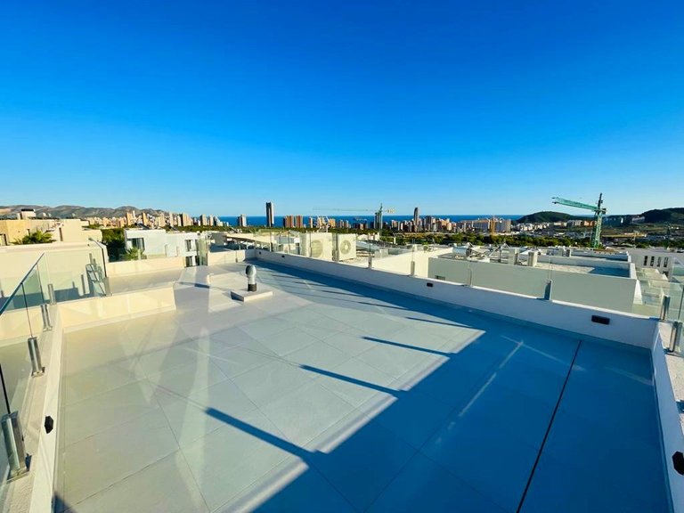 Villa for Sale in Sierra Cortina, Finestrat, Alicante 28