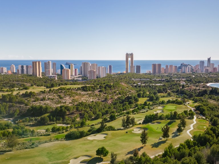 Apartment for Sale in Zona de Poniente, Benidorm, Alicante 50