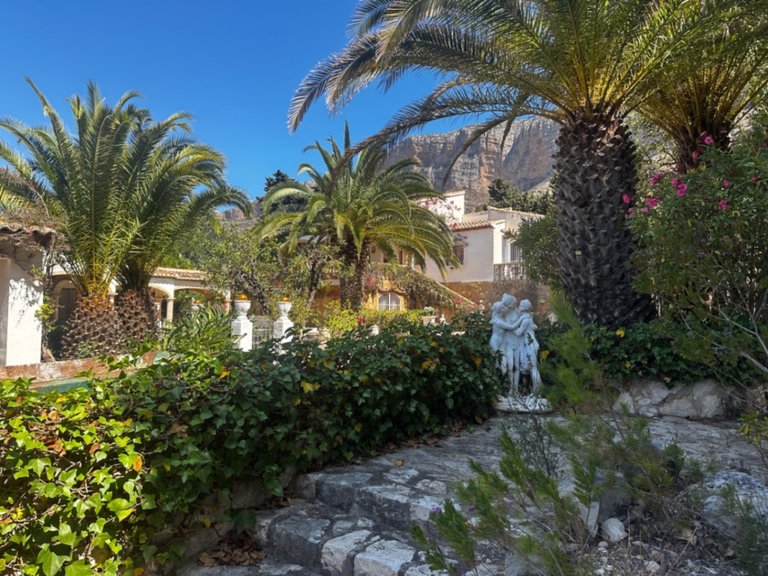 Villa for Sale in Montgó - Partida Tosal, Jávea, Alicante 6