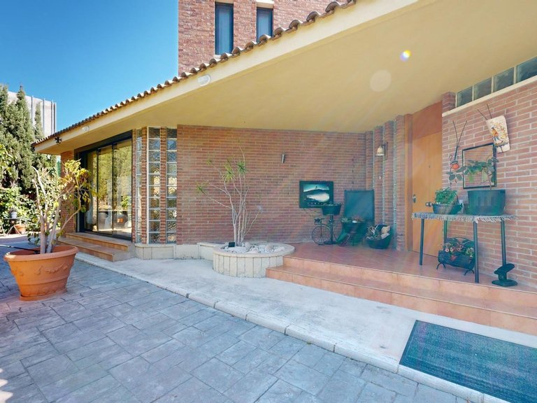 Villa for Sale in San Juan de Alicante, San Juan Alicante, Alicante 2