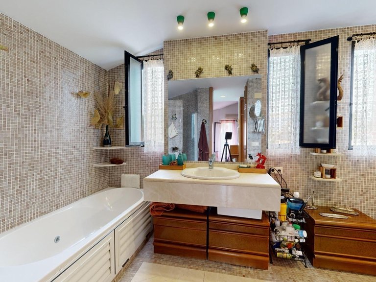 Villa for Sale in San Juan de Alicante, San Juan Alicante, Alicante 28