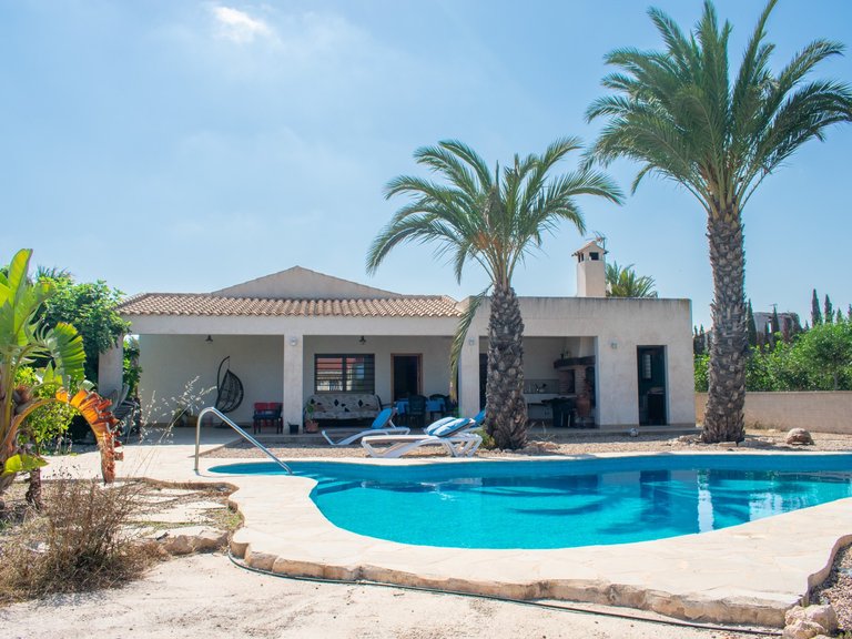 Villa for Sale in El Raso, Guardamar Del Segura, Alicante 2