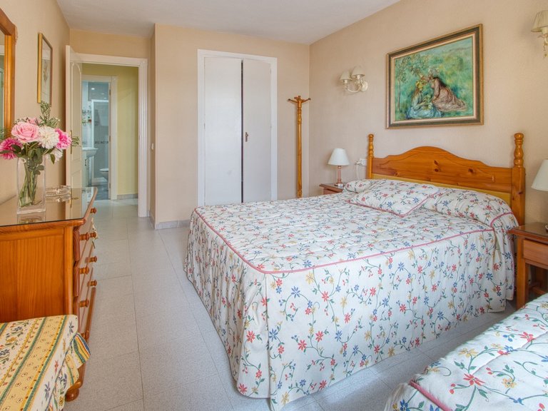 Apartment for Sale in Playa del Cura, Torrevieja, Alicante 19