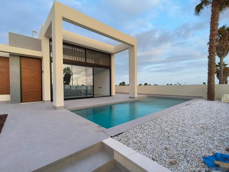 Villa for Sale in Ciudad Quesada, Rojales, Alicante 3